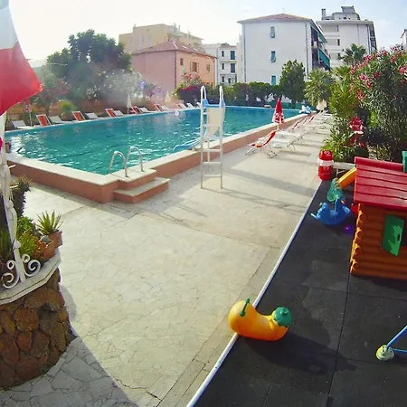 Perla Marina Ili02217 Cyb Apartamento Pietra Ligure